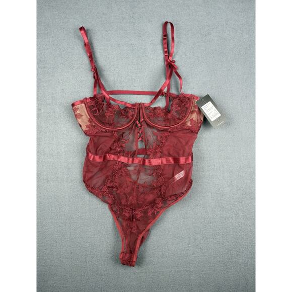 NWT Oh La La Cheri Floral Embroidery and Lattice Detailing open cup teddy m - Picture 1 of 7
